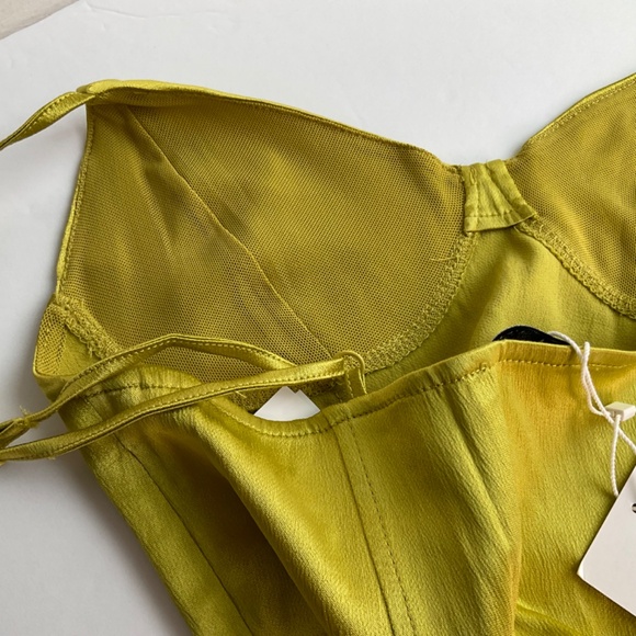 Zara Satin Chartreuse Cropped Top Adjustable Straps Bustier NWT Size M - Picture 4 of 8
